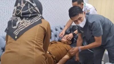 Kadispora Sungai Penuh Mendadak Pingsan Pasca Ditetapkan Tersangka Kasus Dugaan Korupsi
