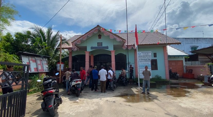Warga Sungai Pauh Pusaka Datangi Kantor Geuchik Tuntut Tranparansi Pengelolaan APBG