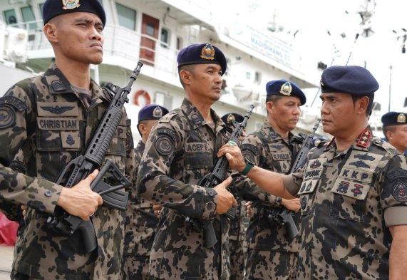 400 Personel KKP Diterjunkan Bongkar Pagar Laut Tanggerang