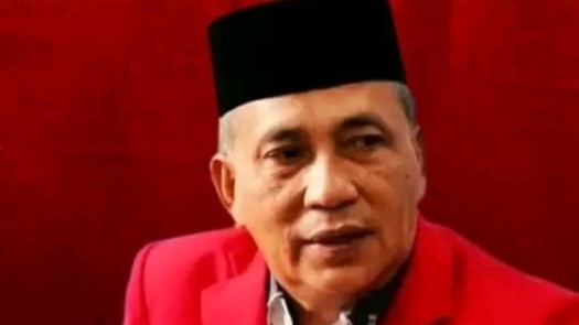 Sekretaris Jenderal (Sekjen) DPP Partai Aceh juga merupakan Tokoh pejuang Gerakan Aceh Merdeka (GAM), Kamaruddin Abubakar atau akrab disapa Abu Razak dikabarkan meninggal dunia di Arab Saudi. Informasi meninggalnya Abu Razak beredar cepat di berbagai WhatsApp Grup (WAG). Kabar duka itu juga dibenarkan oleh Juru Bicara Partai Aceh, Nurzahri.