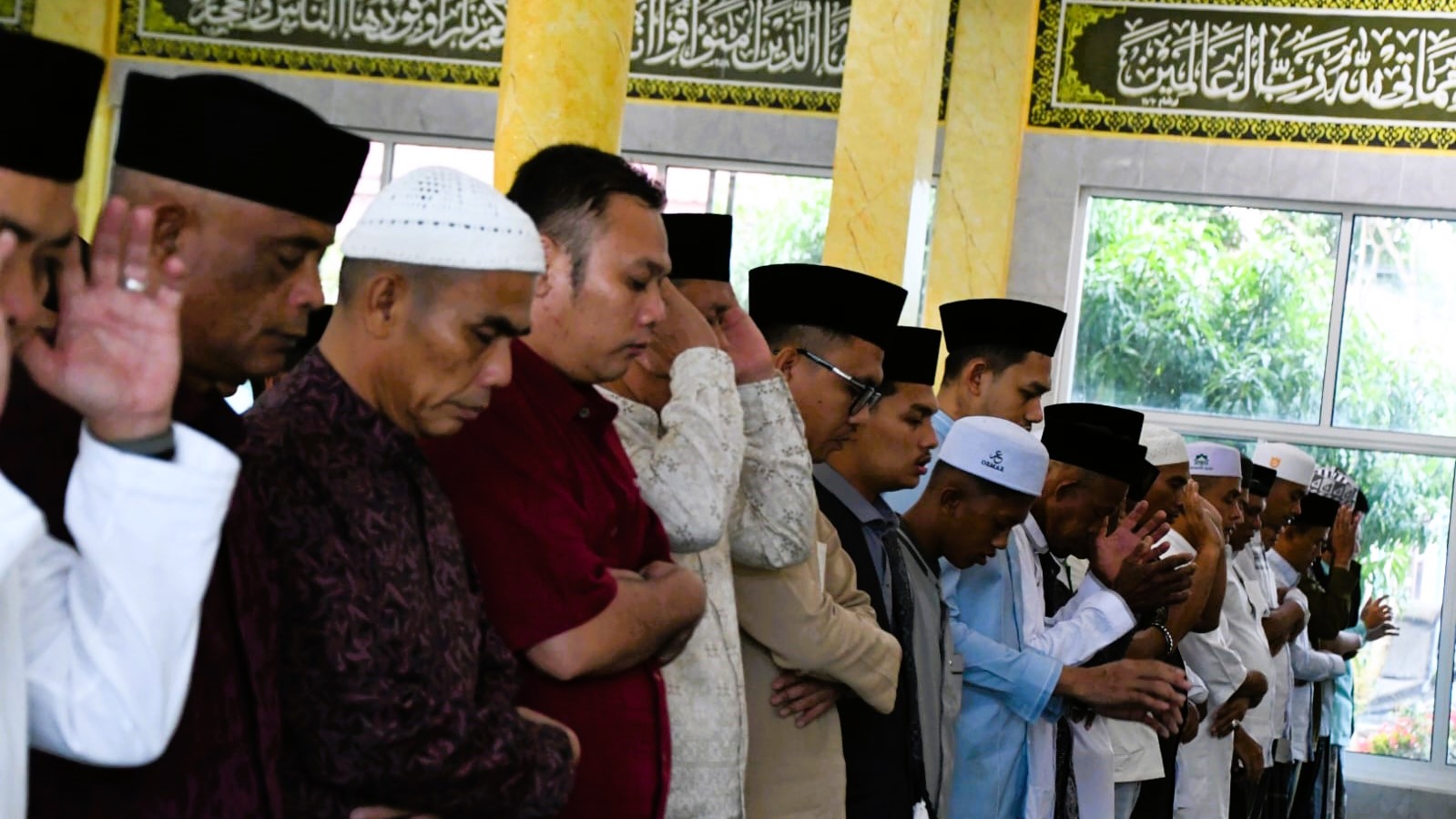Kapolres Aceh Timur Sholat Id Bersama Masyarakat