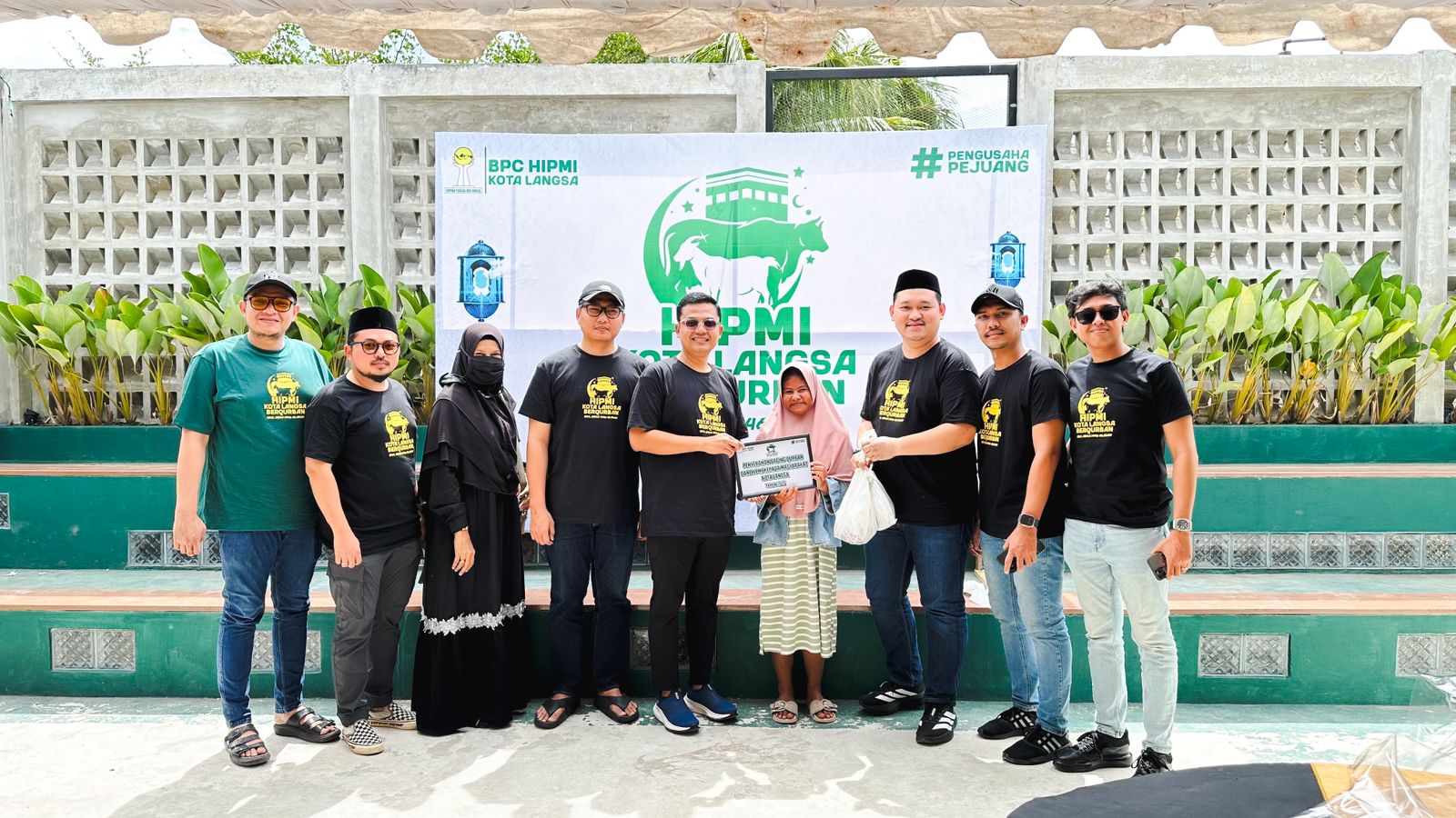 Badan Pengurus Cabang (BPC) HIPMI Langsa menyembelih empat ekor sapi pada momentum Hari Raya Idul Adha 1446 Hijriyah.