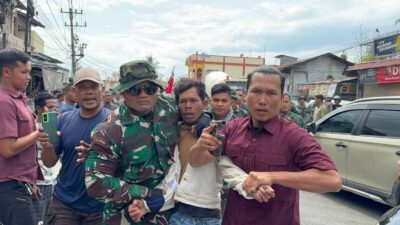 Aksi Kibarkan Bendera Bintang Bulan di Lhokseumawe Dibubarkan TNI, Seorang Pria Diamankan