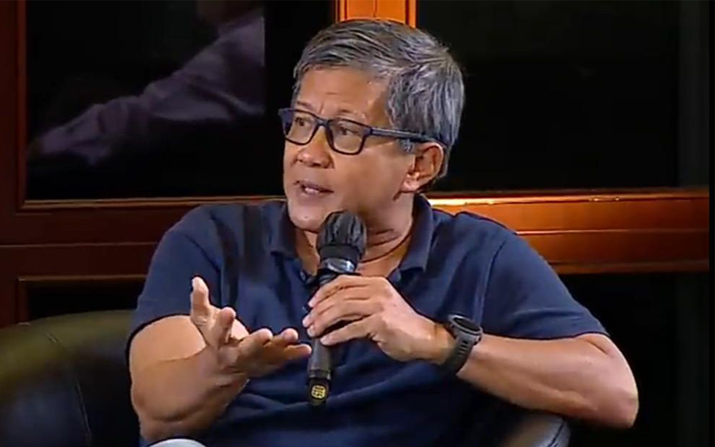 KAMI Nilai Presiden Prabowo Masih Tersandera Politik Pemilu, Rocky Gerung Desak Kepemimpinan Tegas