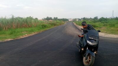 Peningkatan Jalan Lingkungan Kampus Universitas Samudra. (Dok Kabar Rakyat/Esbeye)