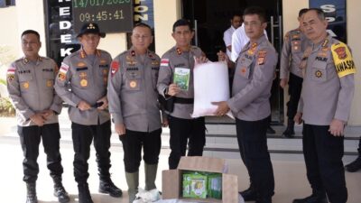 Kapolda Aceh Turun Tangan, Salurkan Bibit Tanaman untuk Korban Banjir Langsa