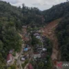 FOTO Empat Desa di Tapanuli Tengah masih terisolasi