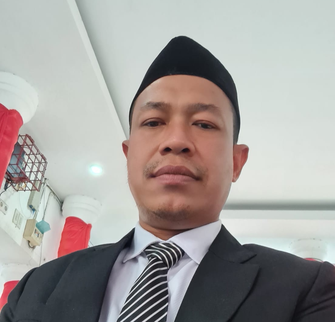 Pelaksana Tugas (Plt) Direktur Rumah Sakit Umum Daerah (RSUD) Langsa, Erizal